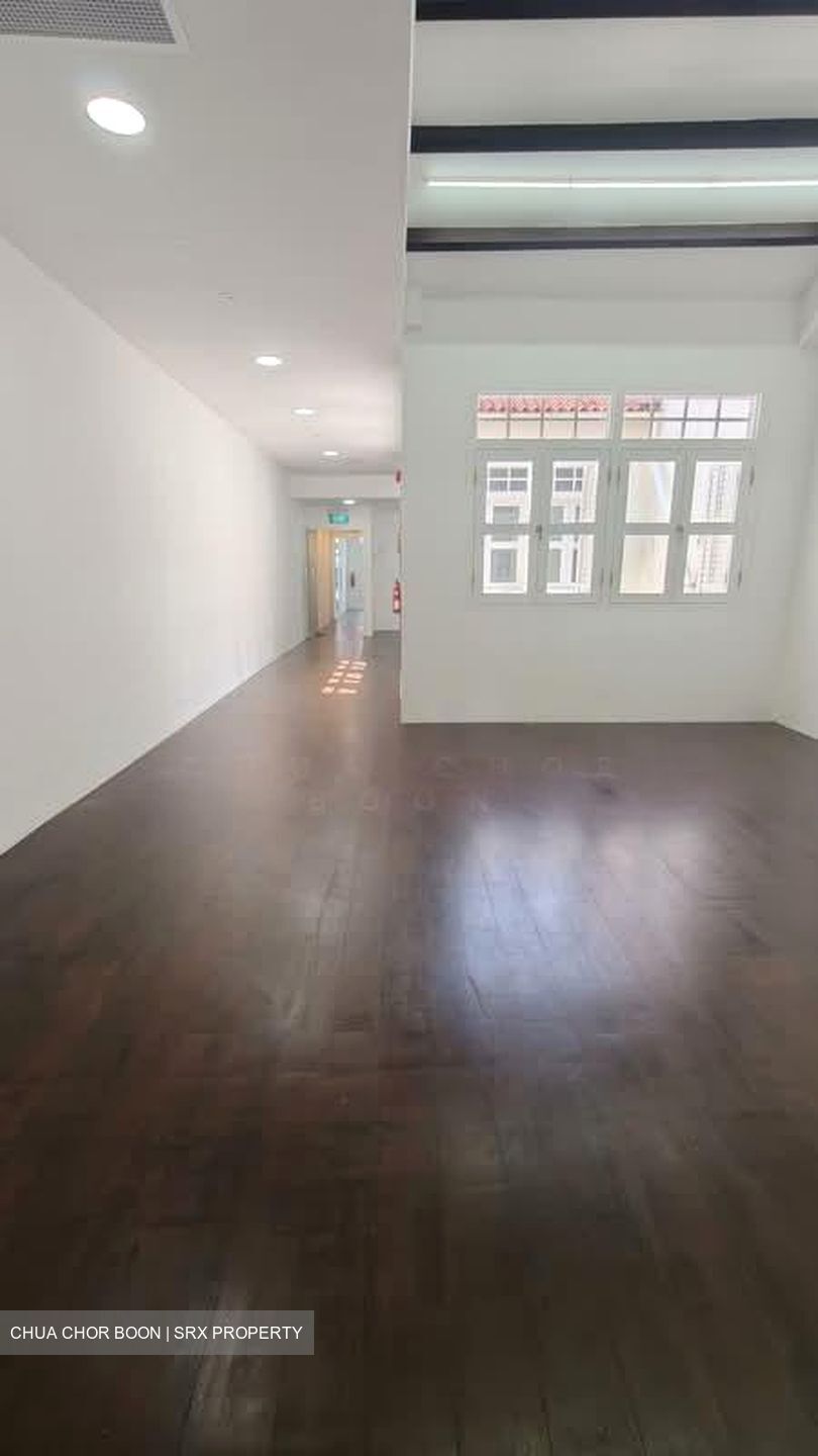 Tras Street (D2), Office #588074401